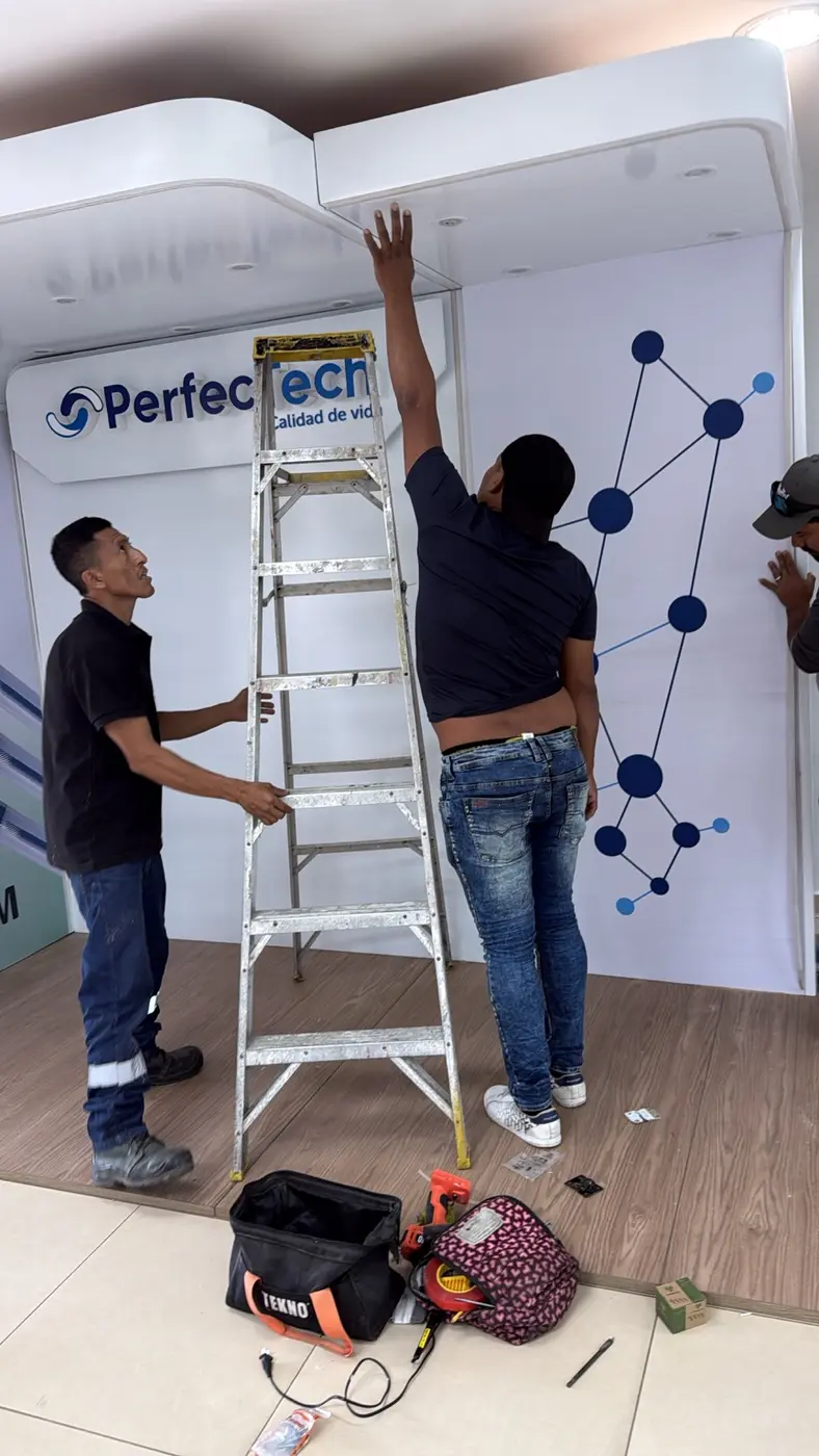 Fabricación del stand Perfect Tech